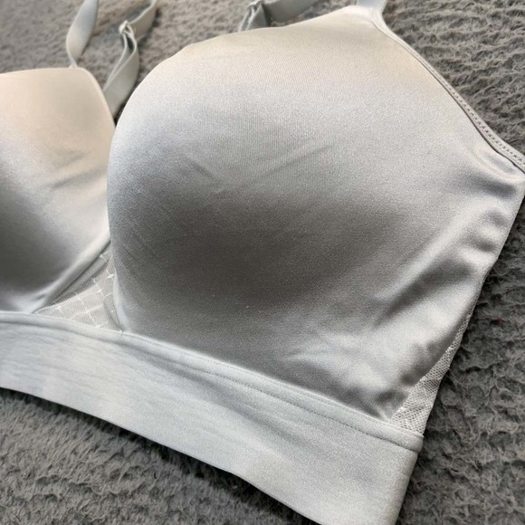 Bali Bra 38D Full Coverage 3458 One SMooth U Bounce Control Wireless Bra - Picture 2 of 10